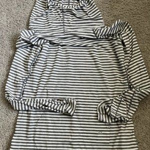 GapFit Hooded Long Sleeve Gray & White Striped Shirt